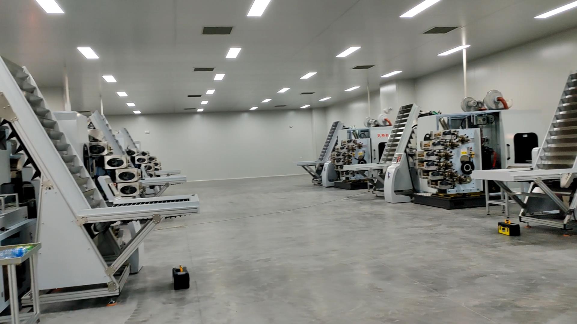 9 sets of color printing machines have been installed in one go